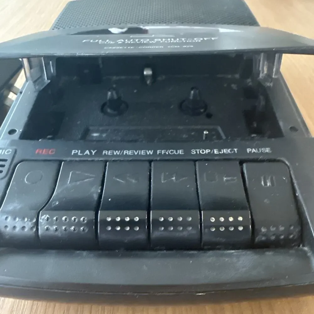 Vintage Sony Cassette-Corder TCM-929 Tape Player Recorder, w/ AC Cord WORKING